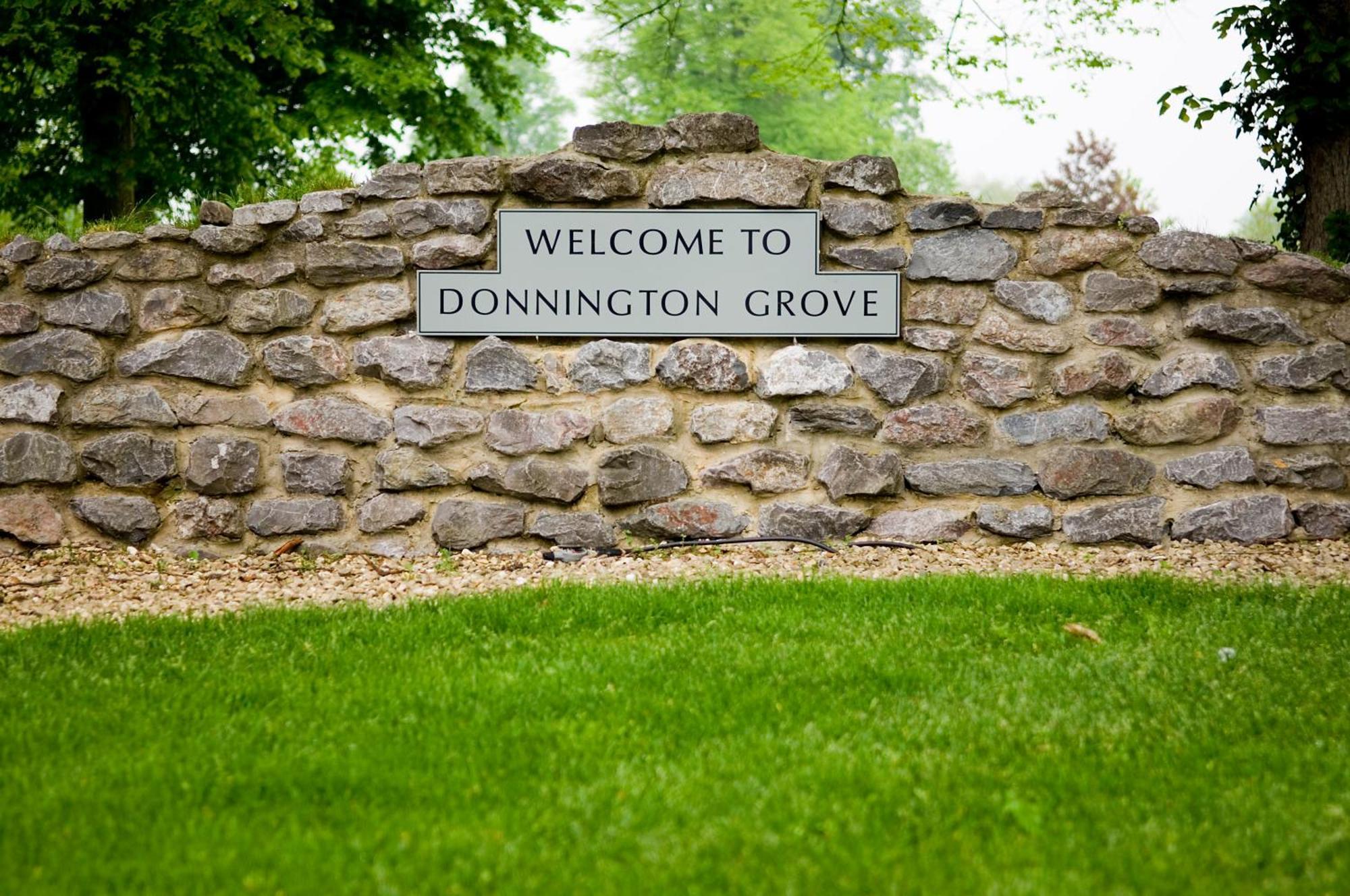 Donnington Grove Guest House นิวเบอรี ภายนอก รูปภาพ