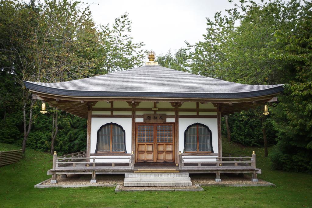 Donnington Grove Guest House นิวเบอรี ภายนอก รูปภาพ