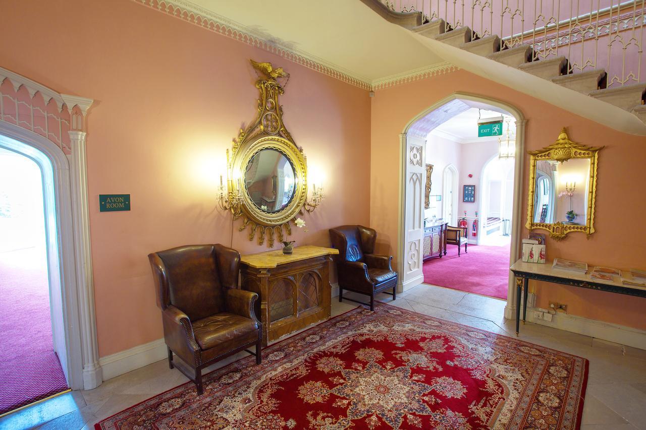 Donnington Grove Guest House นิวเบอรี ภายนอก รูปภาพ
